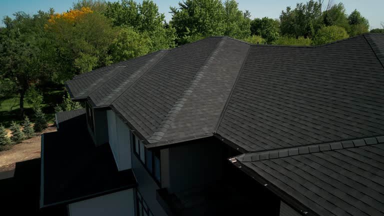 Best Roof Maintenance and Cleaning  in Horicon, WI